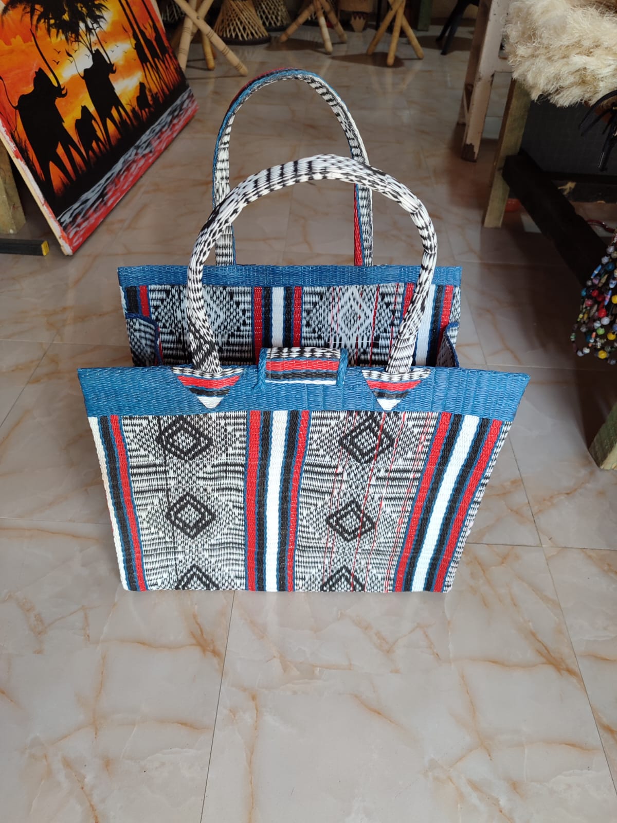 Manilla Shopping Basket
